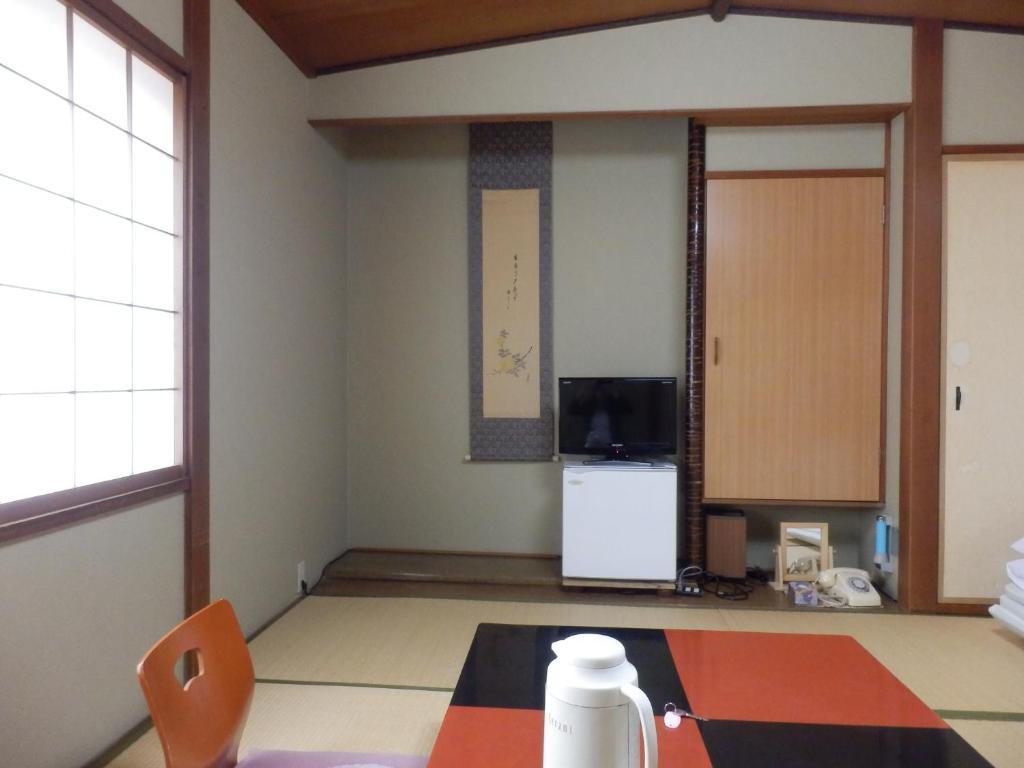 Kikunoya Ryokan Kanazawa Exterior photo